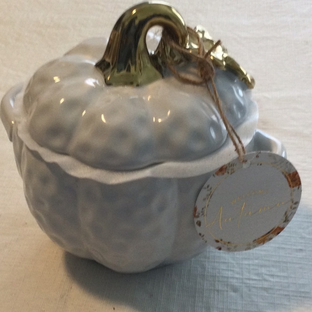 Home Autumn Decoration table bowl with lid 14 oz ceramic color white & gold